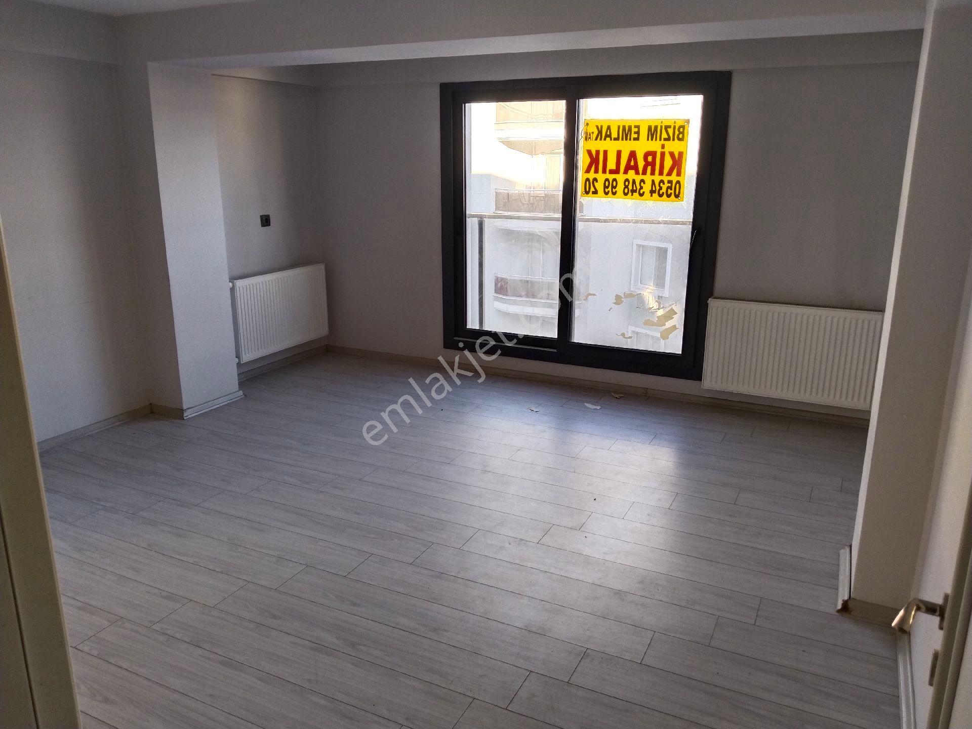 Bergama Maltepe Mah Şehir Merkezinde Doğalgazlı Ara Kat Kapalı Mutfak 2+1 Kiralık Daire - Görsel 10