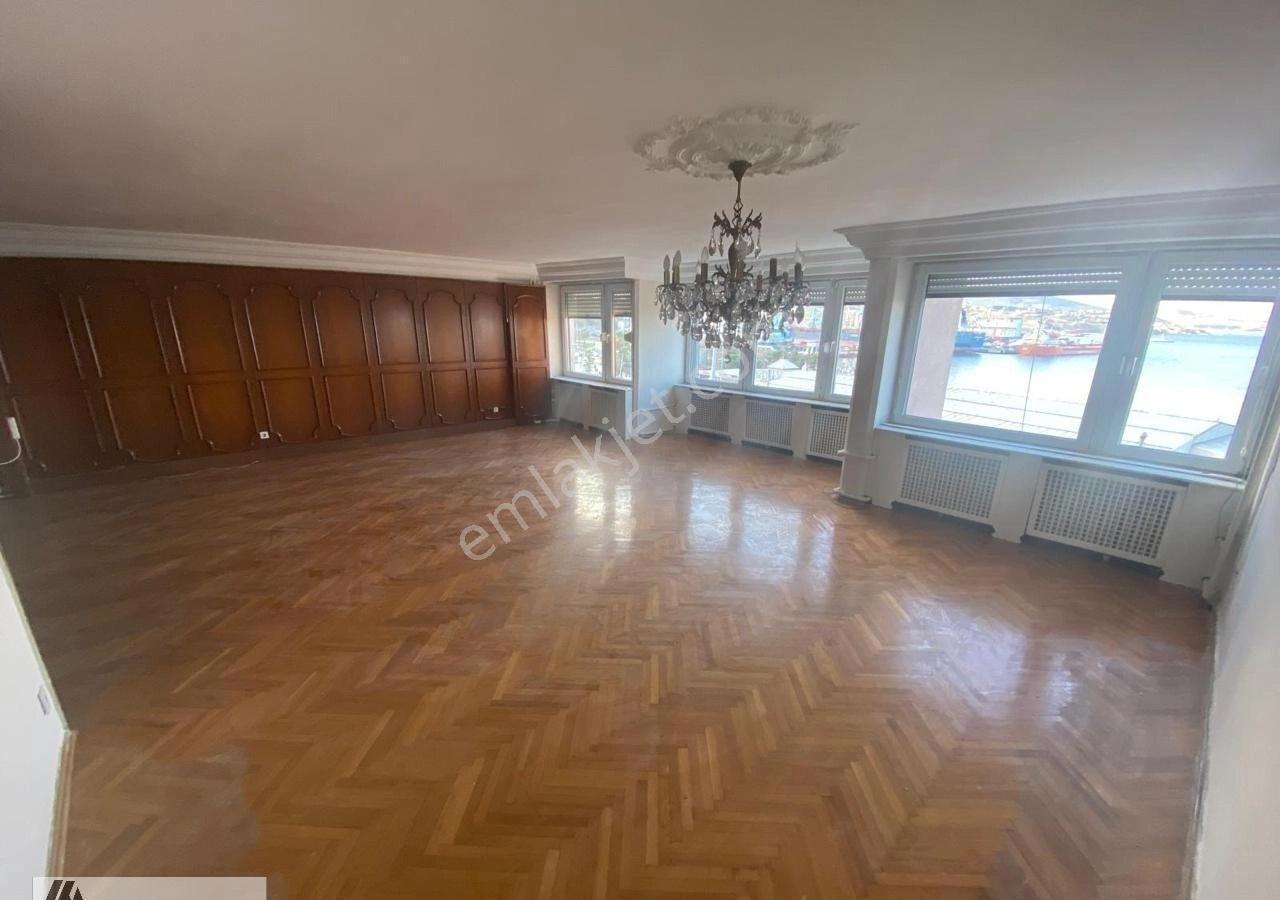Muhteşem Deniz Manzaralı 3+1 Dublex 250 M2 Kiralık Daire - Görsel 5