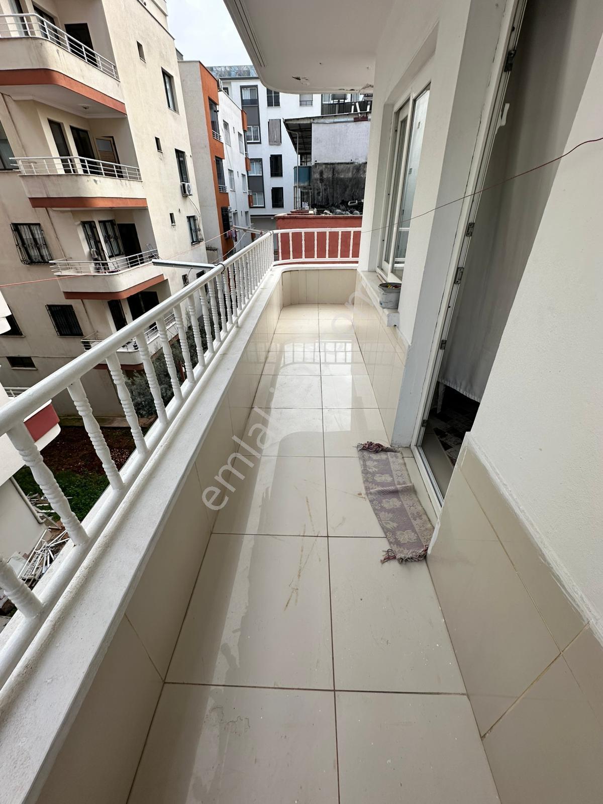 Aktif'ten Zekiayan'da Cadde Üzeri Satılık Çok Geniş 4+1 Daire - Görsel 15