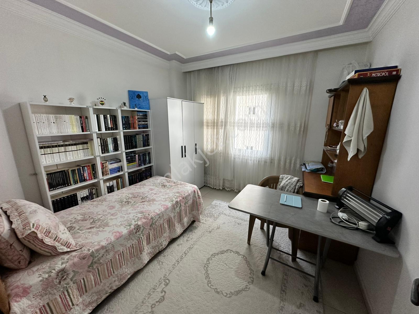 Aktif'ten Zekiayan'da Cadde Üzeri Satılık Çok Geniş 4+1 Daire - Görsel 22