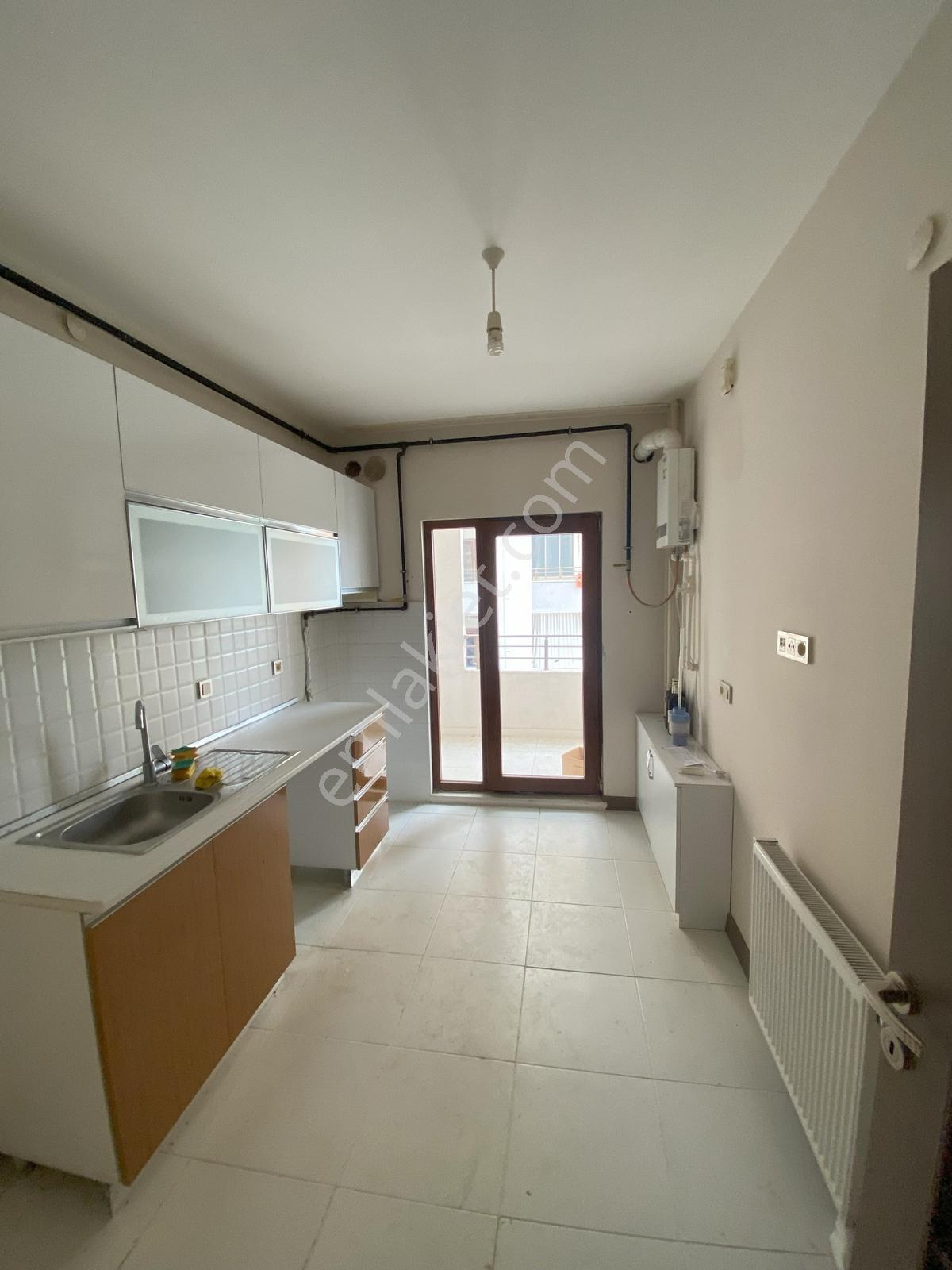 Kent Gayrimenkul'den Tire Toki'de Kiralık 2+1 Daire - Görsel 4
