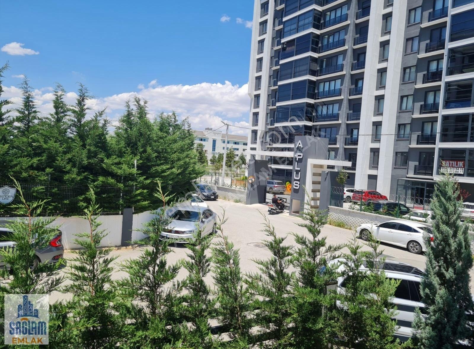 Sağlam Emlaktan Selçukluda Kiralık Lüks 2+1 Daire - Görsel 29