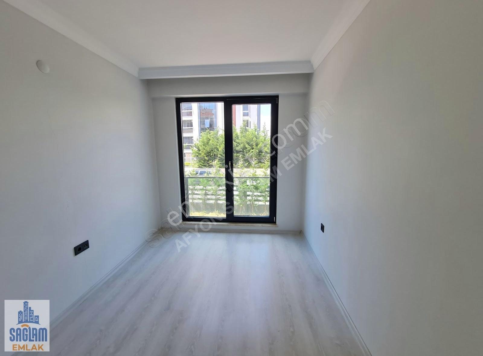 Sağlam Emlaktan Selçukluda Kiralık Lüks 2+1 Daire - Görsel 25