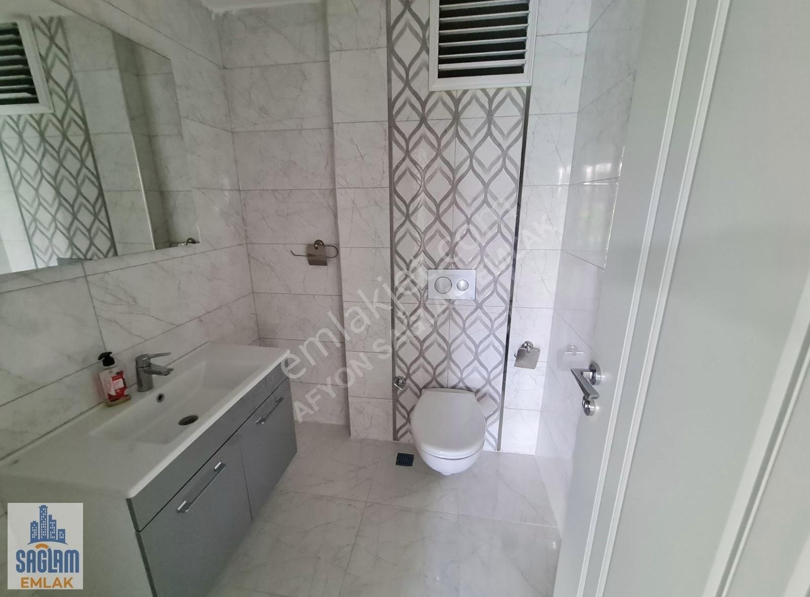 Sağlam Emlaktan Selçukluda Kiralık Lüks 2+1 Daire - Görsel 30