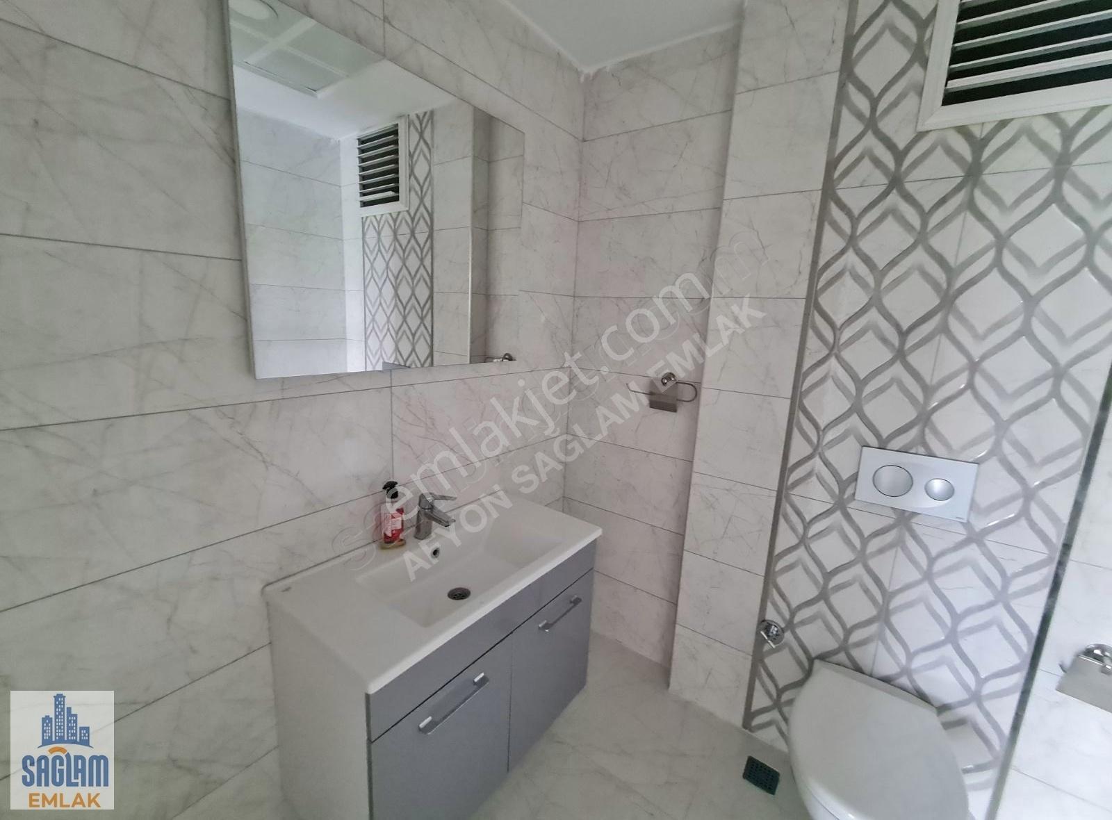 Sağlam Emlaktan Selçukluda Kiralık Lüks 2+1 Daire - Görsel 12