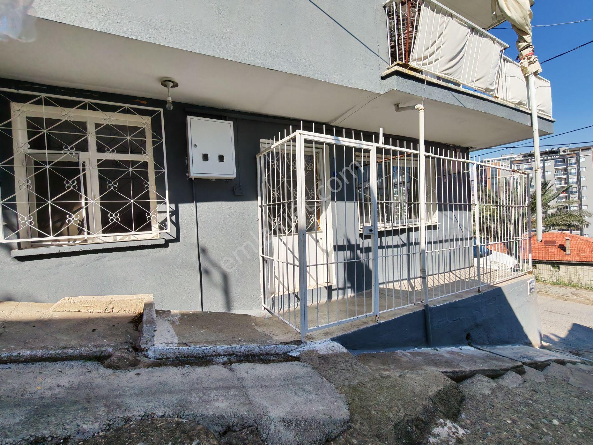 Karşıyaka Cumhuriyet Mah. 1+1 Kiralık Daire - Görsel 3