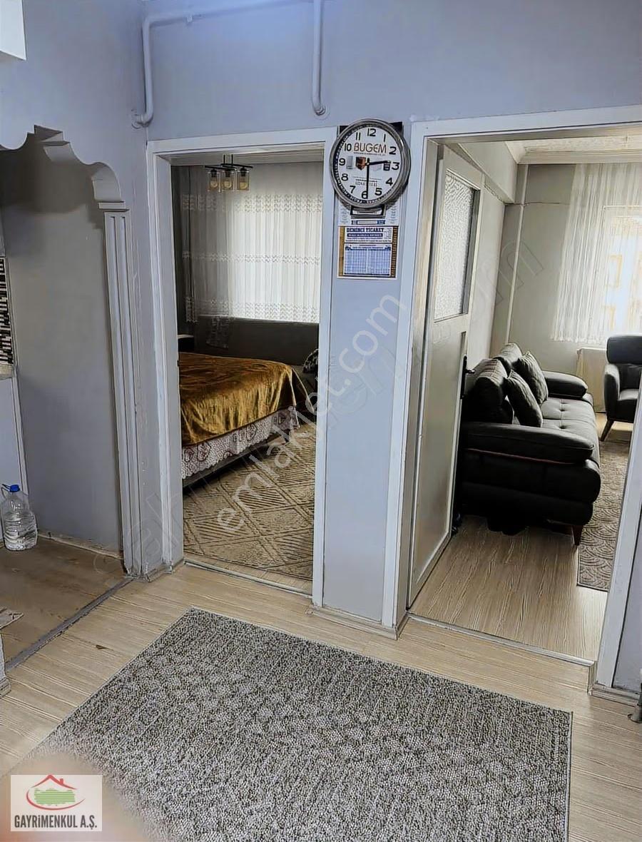 Hamzabey Belediye Arkasında 100m2 Kullanışlı Daire - Görsel 10