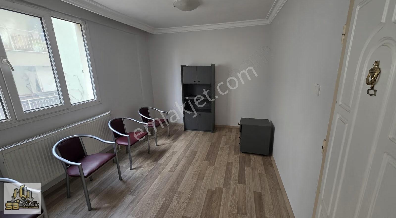 İzmir Tire Sb Emlak'tan Çarşı Merkezde Kiralık Büro - Görsel 6