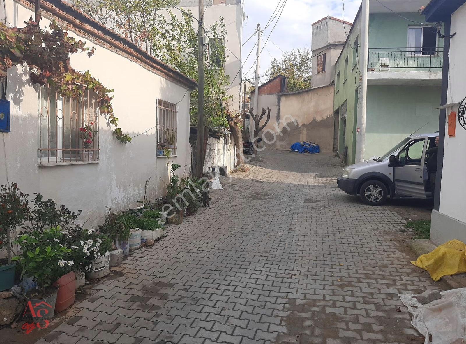 Aşağıkızılca Köy Merkezinde-köy İçi İmarlı 142m2 Arsa - Görsel 2