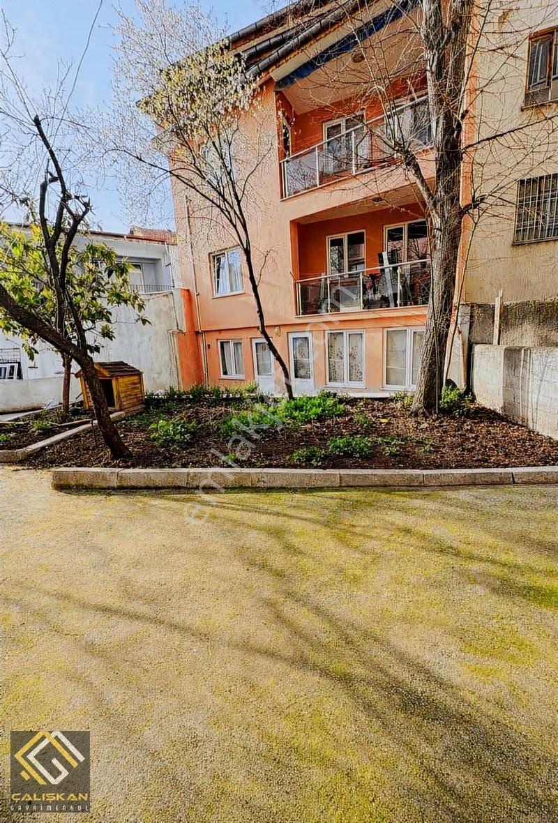 Otogar Bayramyeri Yakını/müstakil Gibi/valilik Arkası/içi Yeni