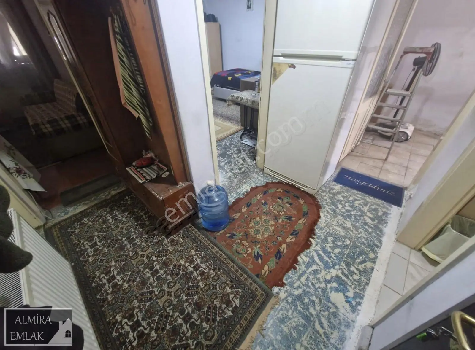 Betonyol Cadde Üzeri 2+1 Doğalgazlı Teraslı Metro Yakını Daire - Görsel 5