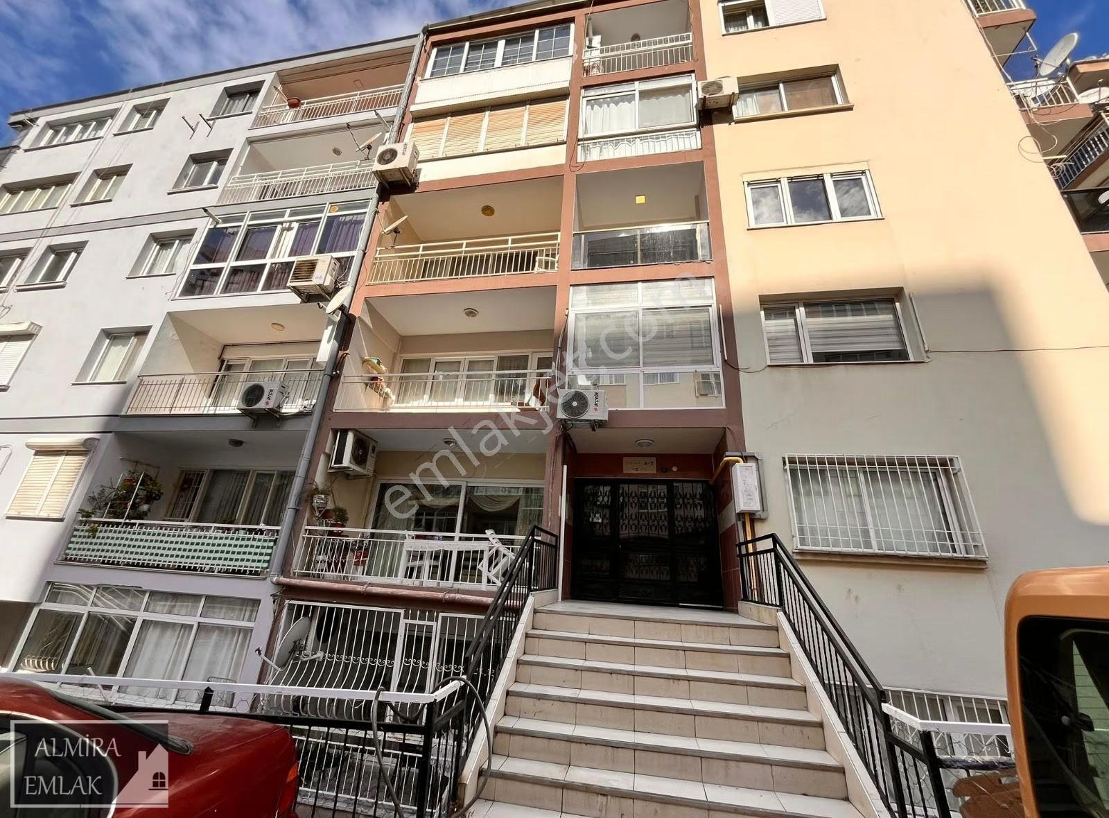 Göztepe De Susuz Dede Park Sokağında 3+1 Köşe Bakımlı Doğalgazlı - Görsel 20