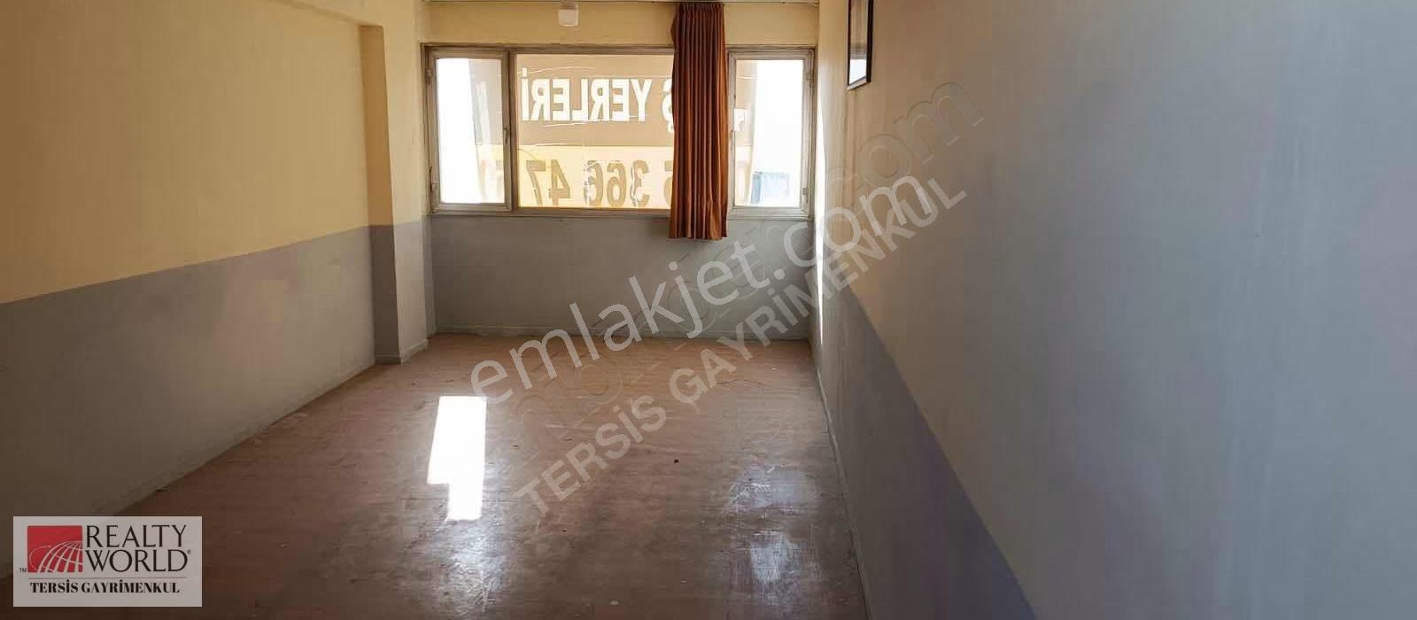 Rw Tersis'den Cengiz Topel Caddesinde Kiralık Ofisler - Görsel 27