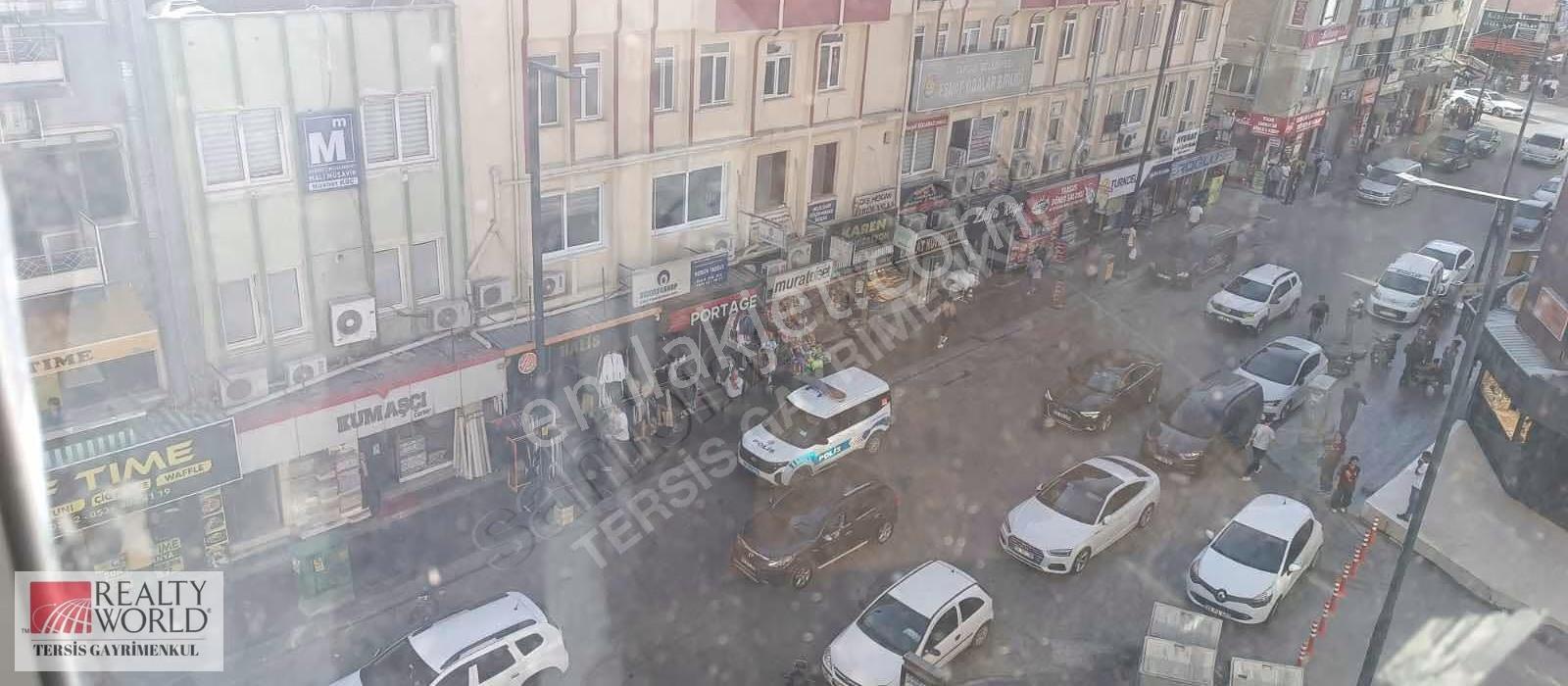 Rw Tersis'den Cengiz Topel Caddesinde Kiralık Ofisler - Görsel 29