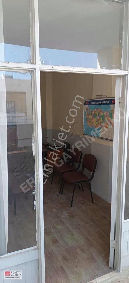 Rw Tersis'den Cengiz Topel Caddesinde Kiralık Ofisler - Görsel 11