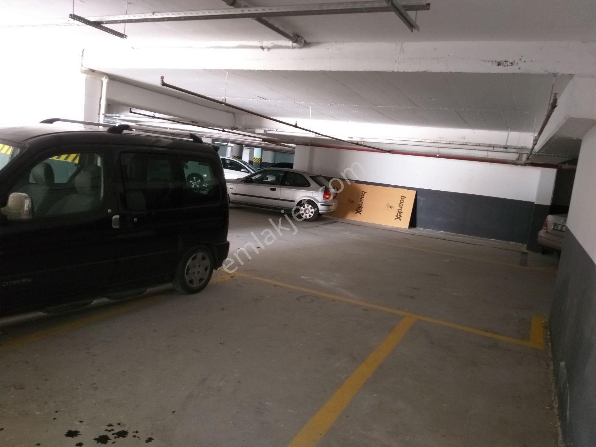 Pendik Portresahil Sitesinde Deniz Manzaralı Lüxs Daire - Görsel 11