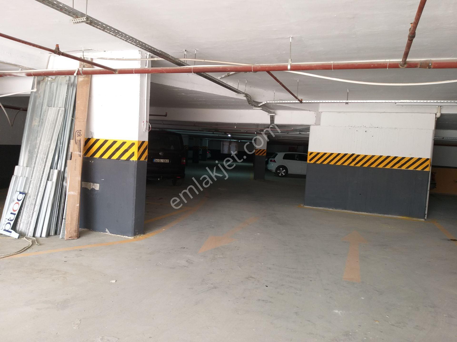 Pendik Portresahil Sitesinde Deniz Manzaralı Lüxs Daire - Görsel 13