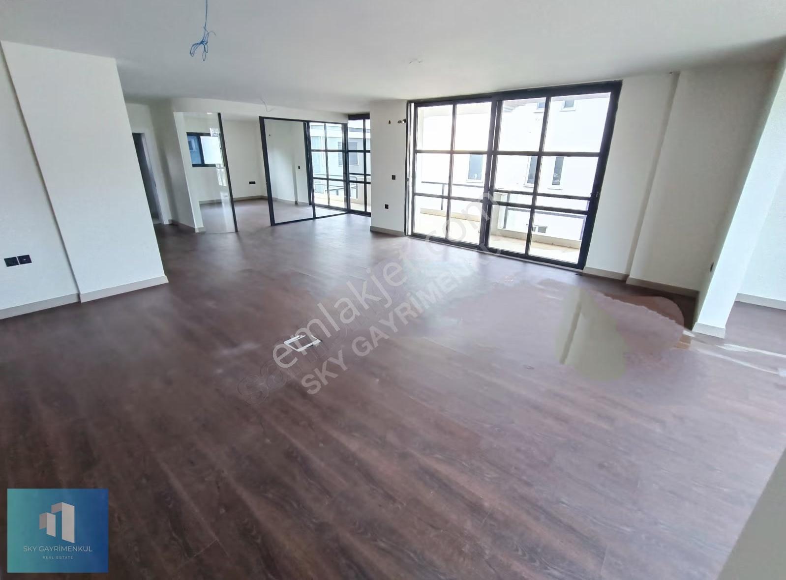 Sky'dan Merkezi Konumda Bakımlı Ve Masrafsız Kiralık 85 M2 Ofis