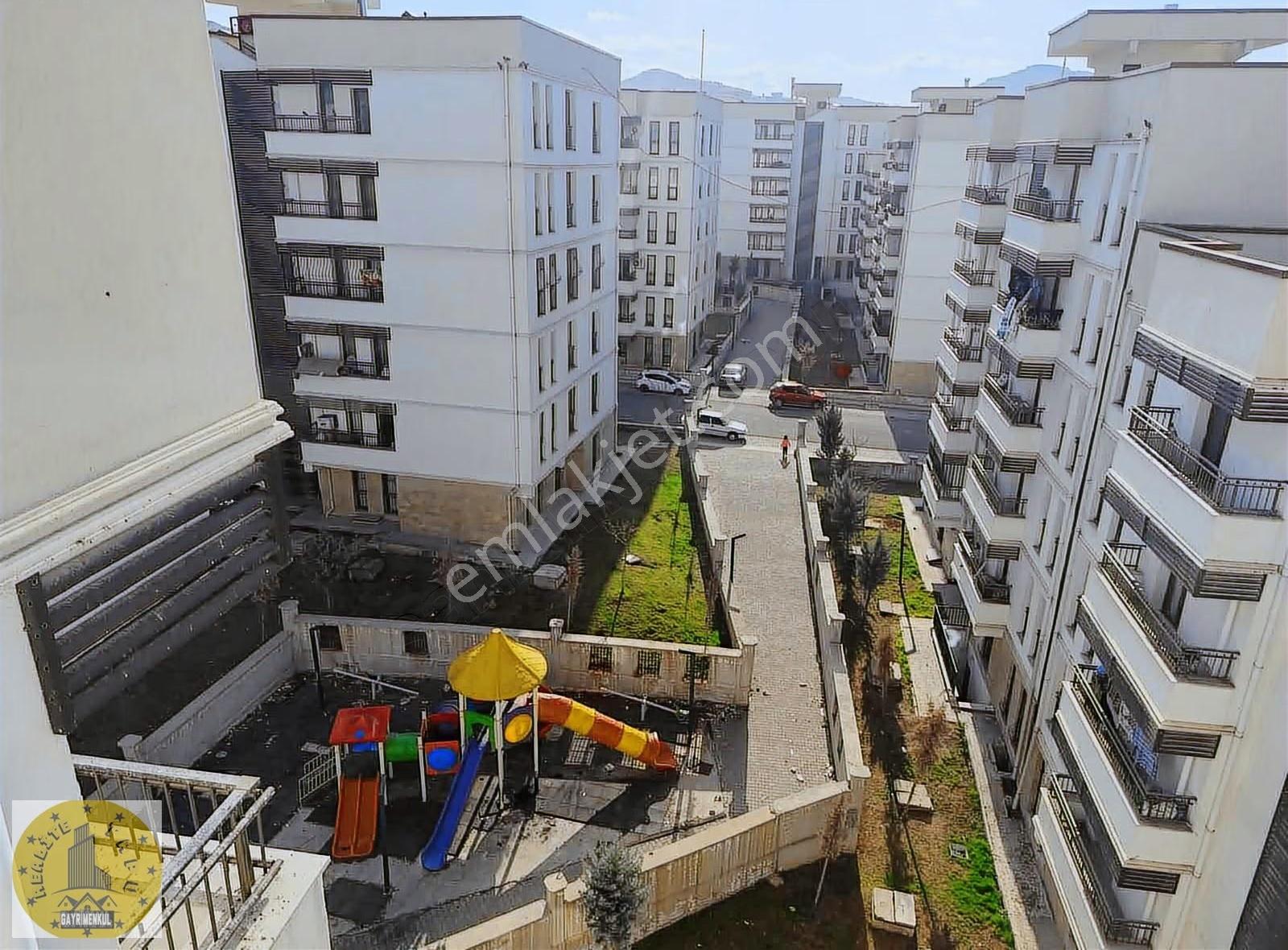 Realite Gayrimenkulden Şanlıurfa Eyübiye Asya Mh Satılık Daıre - Görsel 3