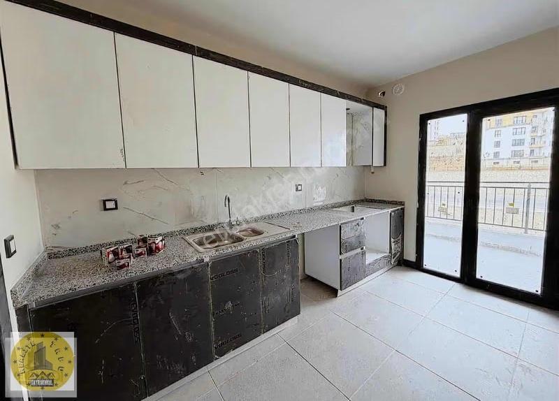Realite Gayrimenkulden Şanlıurfa Eyübiye Tokide Kiralık Daire - Görsel 9