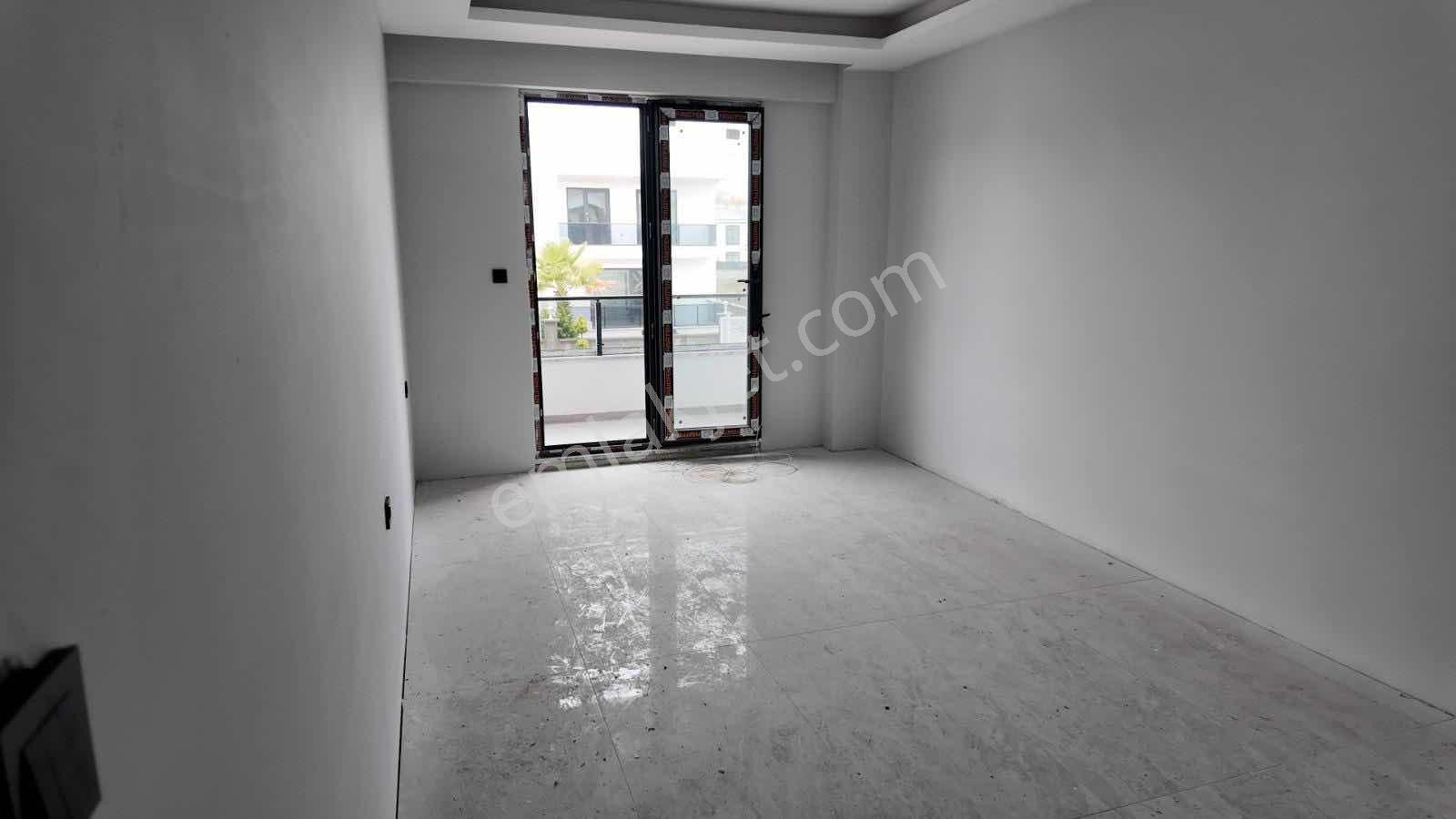 Tarcanlar'dan Başiskele'de Modern Mimari Ultra Lüx 4+1 Villa - Görsel 12