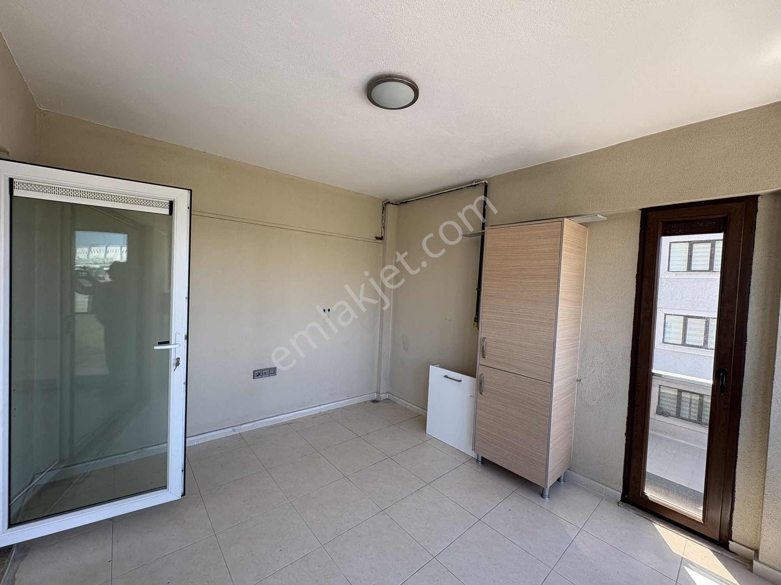 Remax Advantage 'den 23 Nisanda Satılık 1+1 Daire - Görsel 9