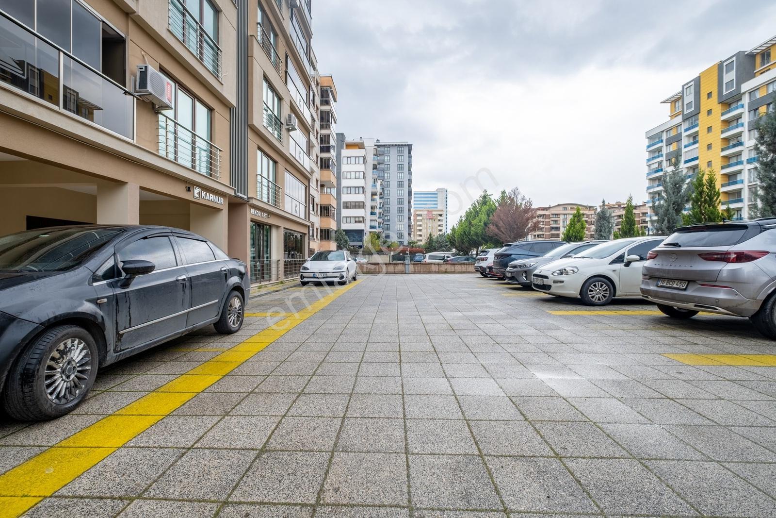Remax Advantage 'den 23 Nisanda Satılık 1+1 Daire - Görsel 11