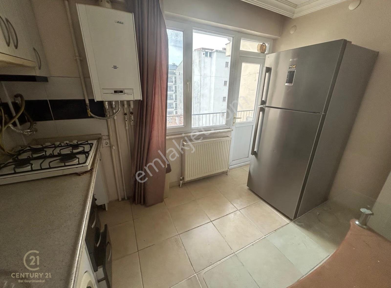 C21 Bal'dan Bahçelievler Mah. Kısmi Eşyalı Kiralık 2+1 - Görsel 3