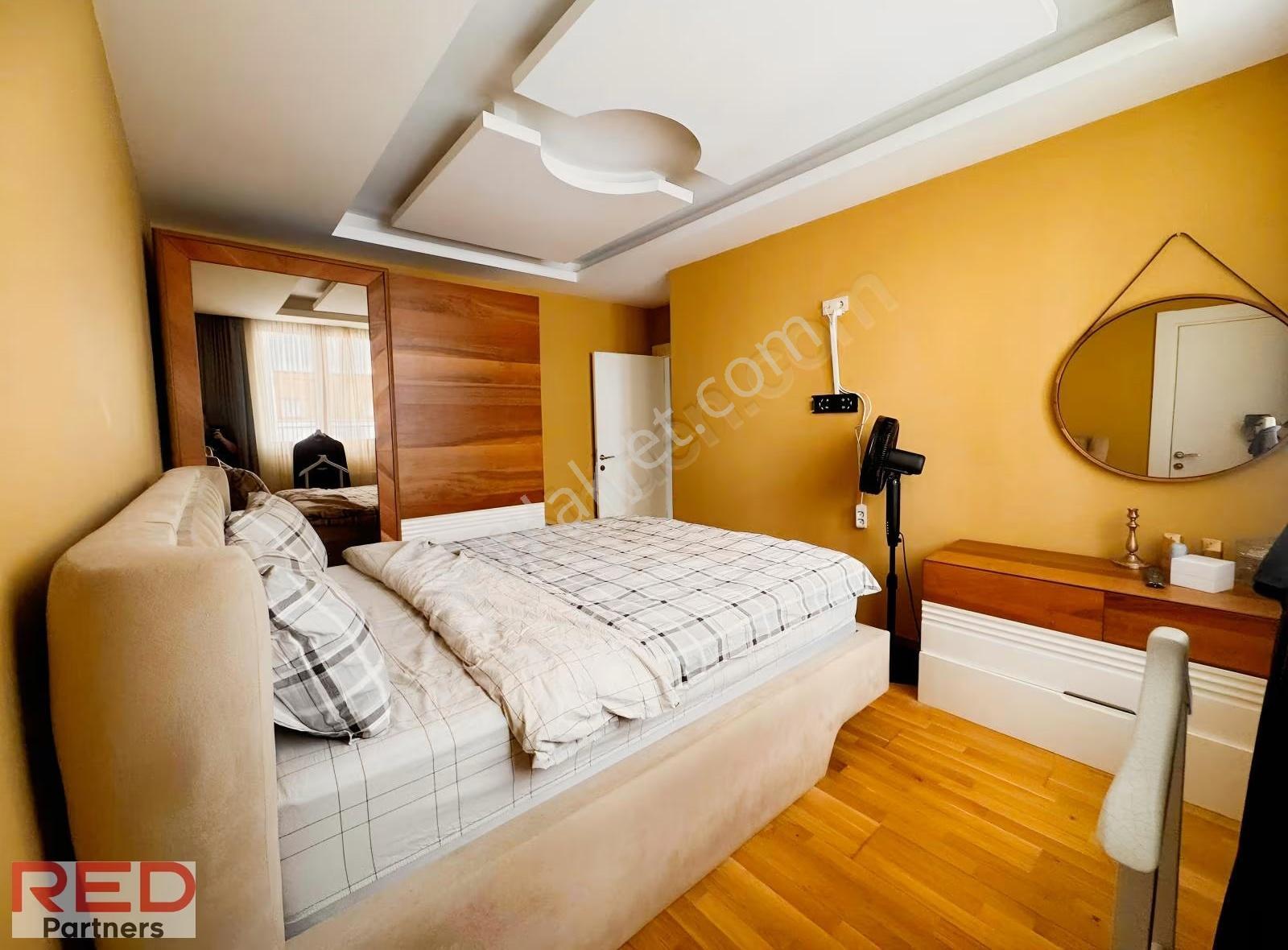 Göztepe'de Fırsat, Teraslı, Depolu, 3 Banyolu, 220 M² Dubleks - Görsel 11