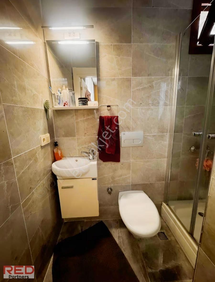 Göztepe'de Fırsat, Teraslı, Depolu, 3 Banyolu, 220 M² Dubleks - Görsel 18