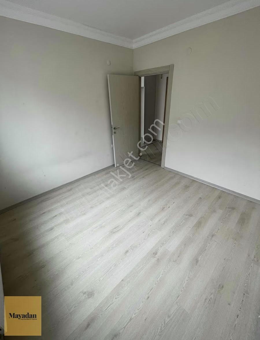 Turist Yolu Caddesinde 1+1 Kiralık Daire - Görsel 12