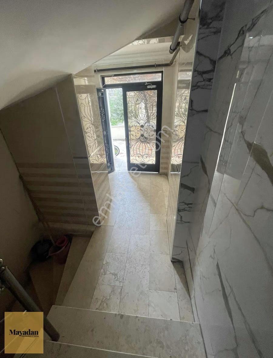 Turist Yolu Caddesinde 1+1 Kiralık Daire - Görsel 13