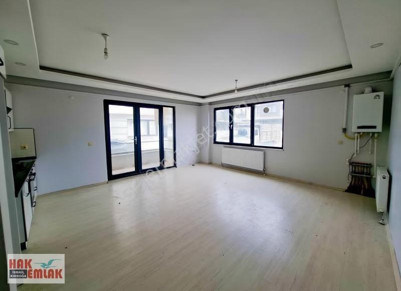 Hak Emlaktan Çavuşlar Mahallesinde Site İçinde Kiralık 3+1 Daire - Görsel 34