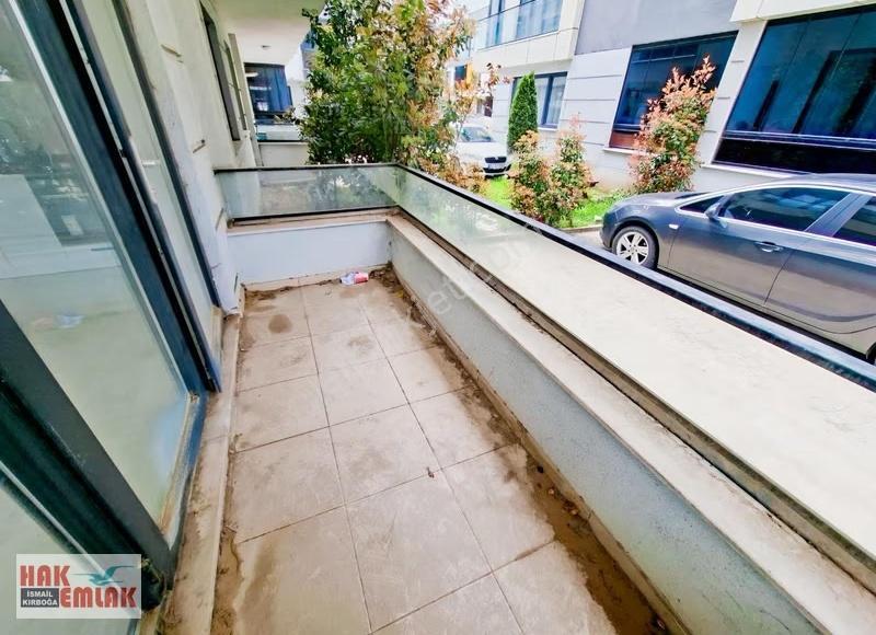 Hak Emlaktan Çavuşlar Mahallesinde Site İçinde Kiralık 3+1 Daire - Görsel 4