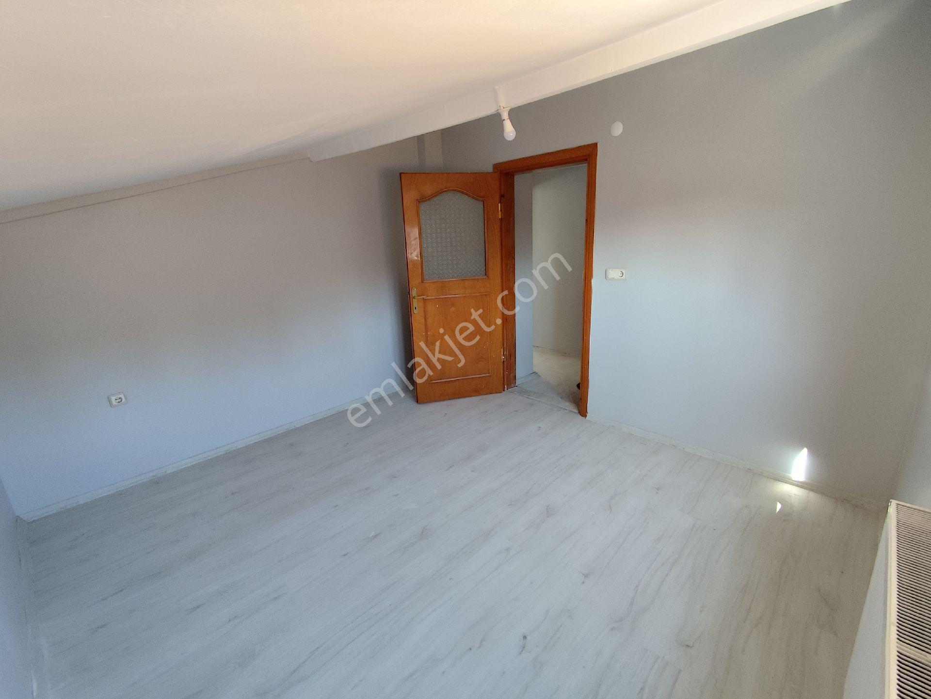 Esenyalı Fatih Mah. Fatih Camii Yanı 2+1 Sıfır Çatı Katı Kiralık - Görsel 13