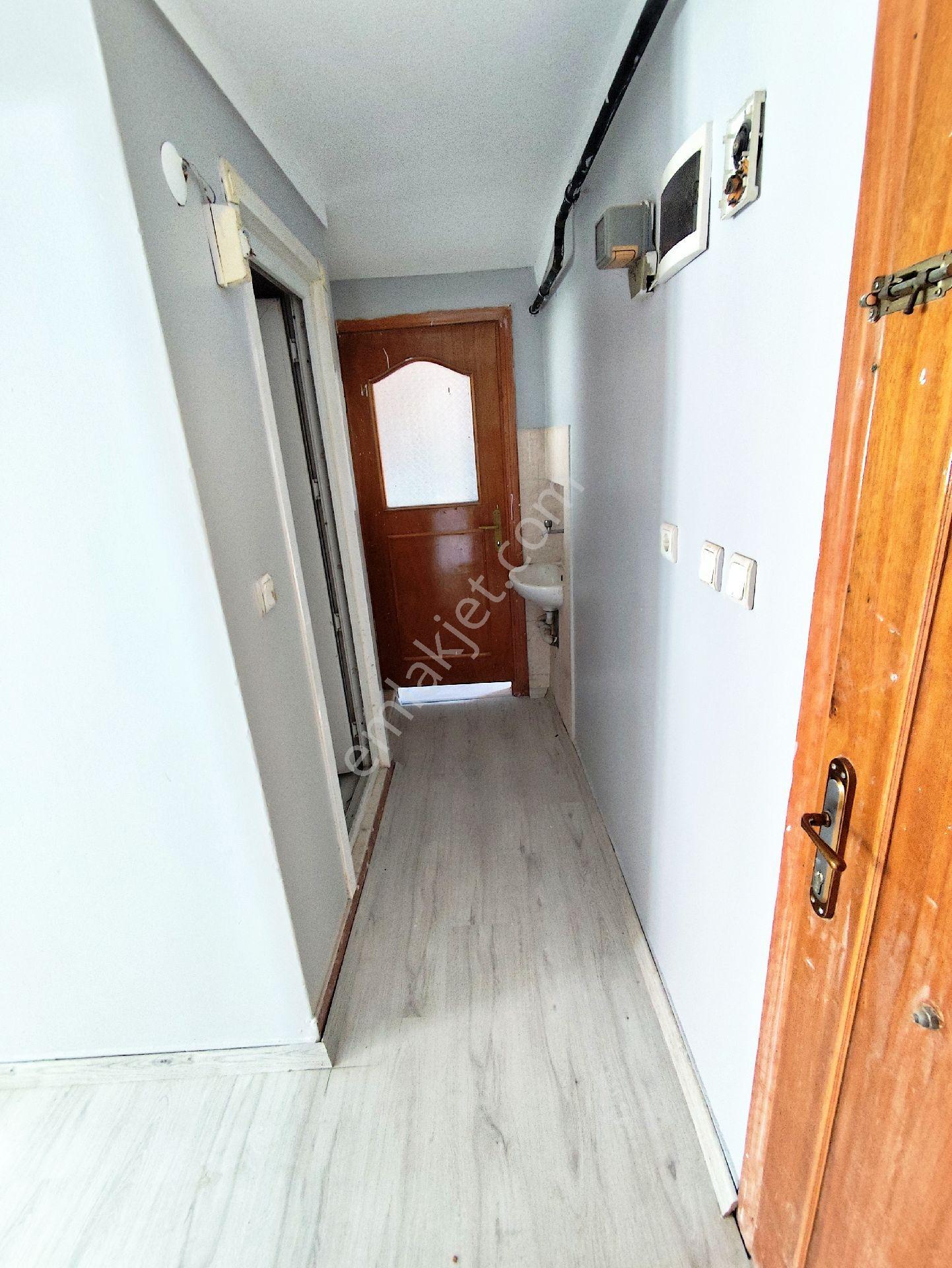Esenyalı Fatih Mah. Fatih Camii Yanı 2+1 Sıfır Çatı Katı Kiralık - Görsel 15