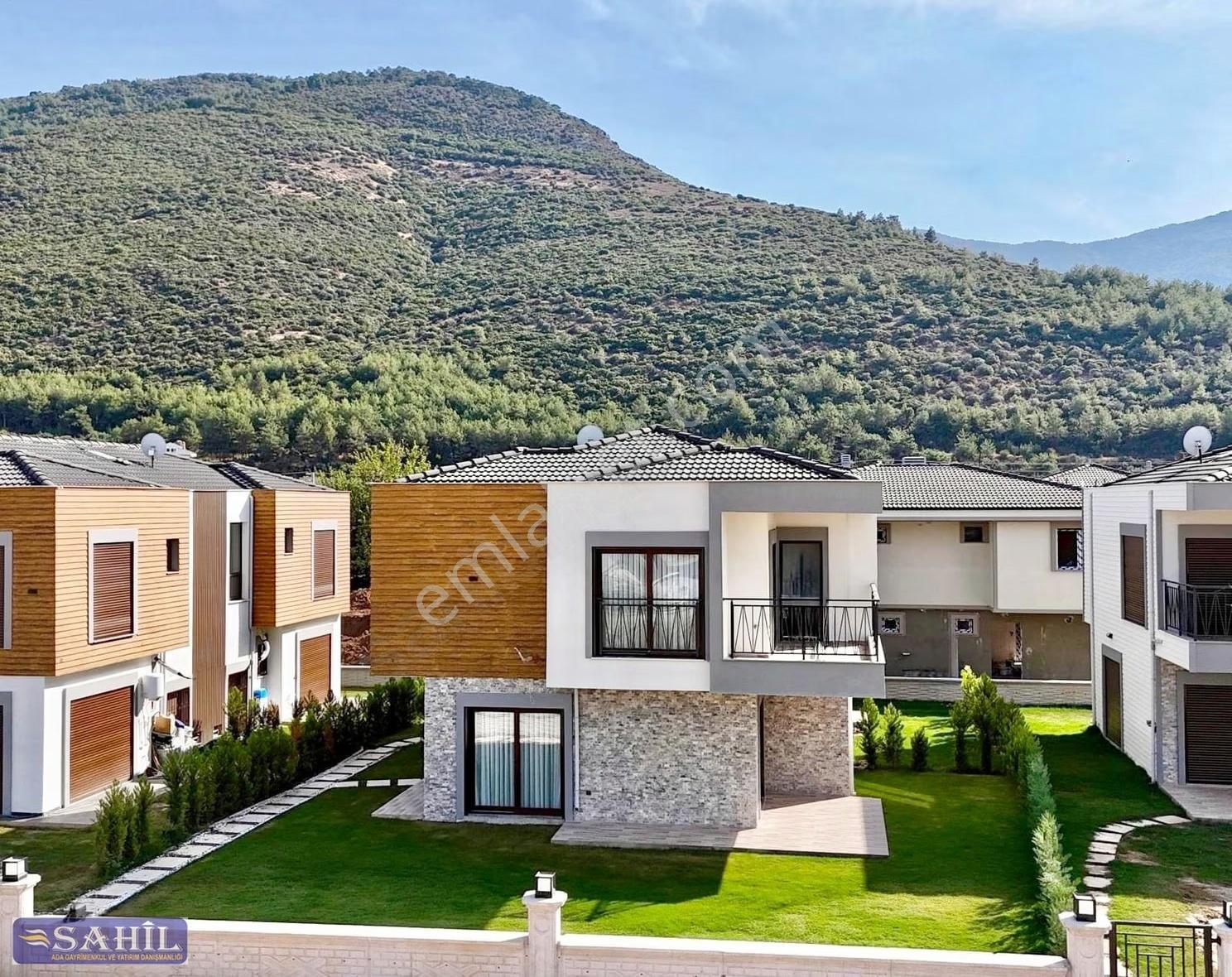 Kuşadası Güzelçamlı Doğa Manzaralı Satılık 3+1 Müstakil Villa - Görsel 10