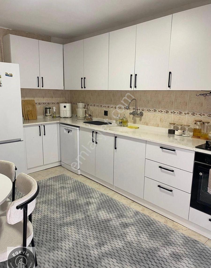 İzmir Çalıkuşu Mahallesi 3+1 Satılık Geniş Daire - Görsel 12