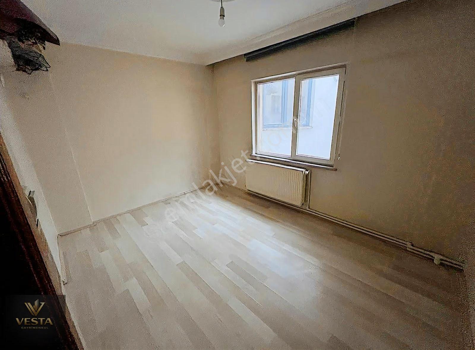 Çarşı Merkezde 5+1 Kiralık Daire - Görsel 10