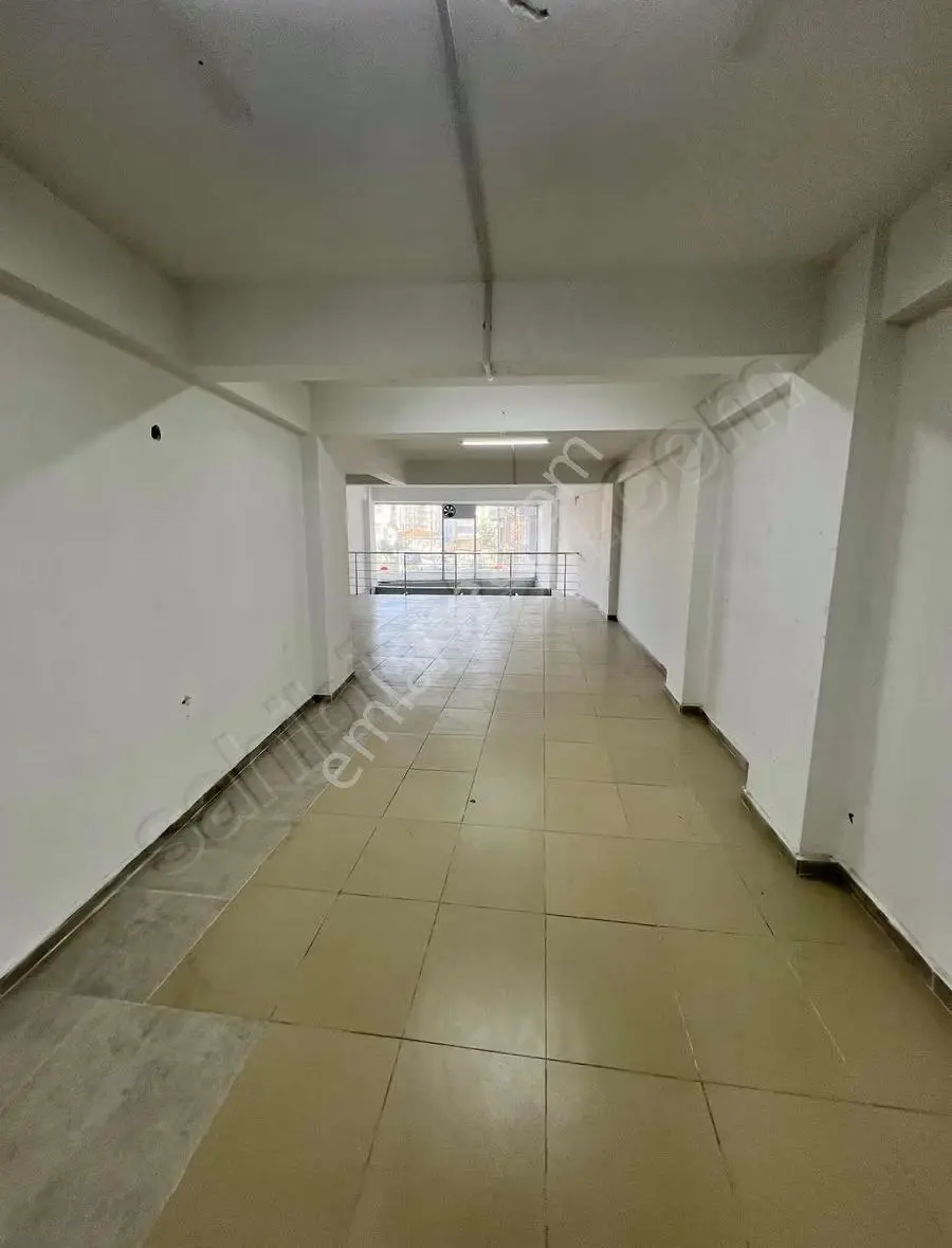Altıkat Emlaktan Kiralık Cadde Üzerinde Mağaza - Görsel 2