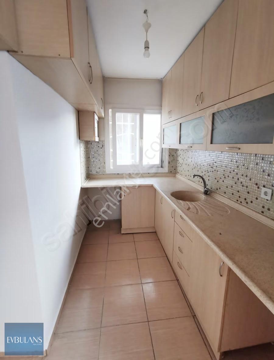Bayraklı Emek Mahallesinde Müstakil Girişli 2+1 Daire - Görsel 20