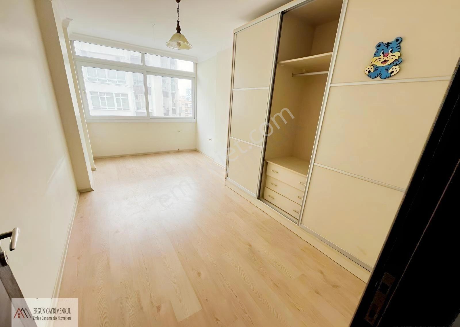 Ergünden Hamidiyede Mükemmel Manzaralı Kiralık Geniş 3+1 Daire - Görsel 20