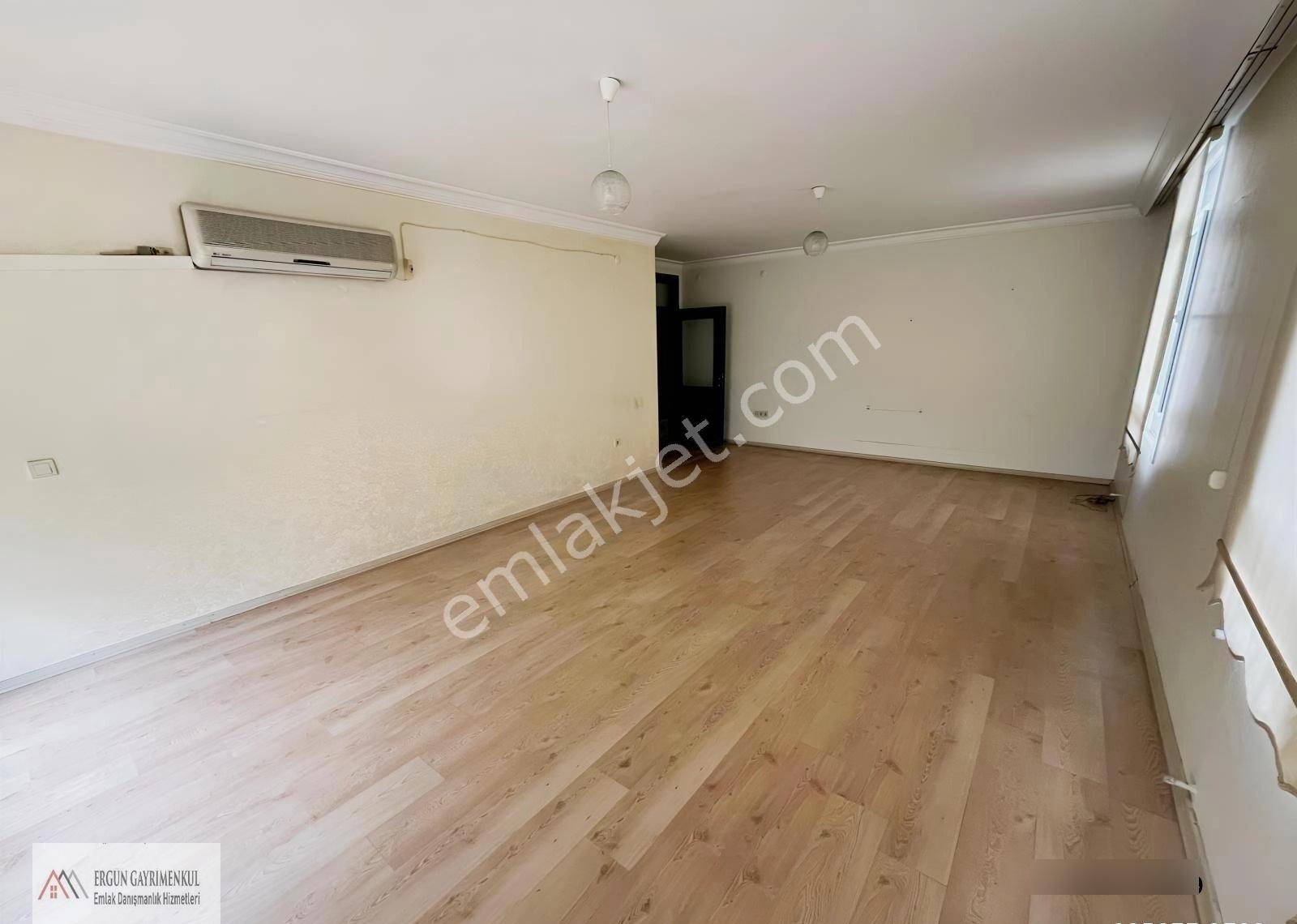 Ergünden Hamidiyede Mükemmel Manzaralı Kiralık Geniş 3+1 Daire - Görsel 7