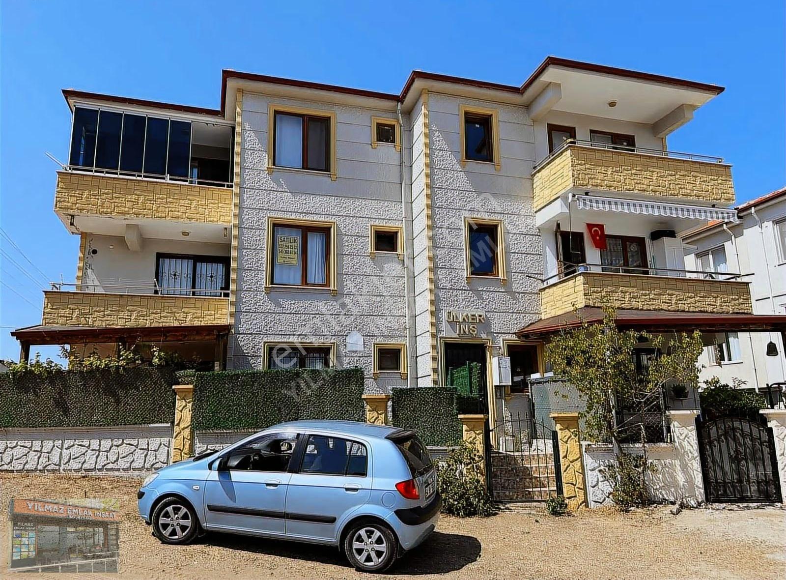 Denize 100m Mesafede Arakat Kombili Eşyalı Genç Binada 2+1 Daire