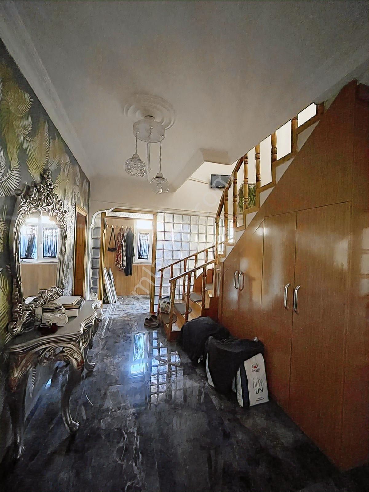 Dıalog Mega'dan Gebze Eskihisar'da 5+1 Satılık Tribleks Villa - Görsel 3