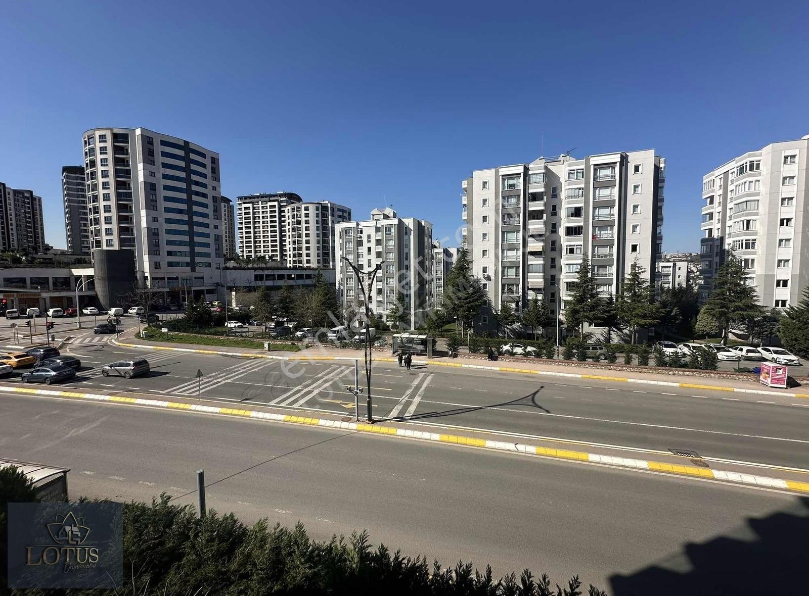 İzmit Üniversite Yolu Umutkent Sitesi 3+1 Arakat Ebeveyn Banyolu - Görsel 7