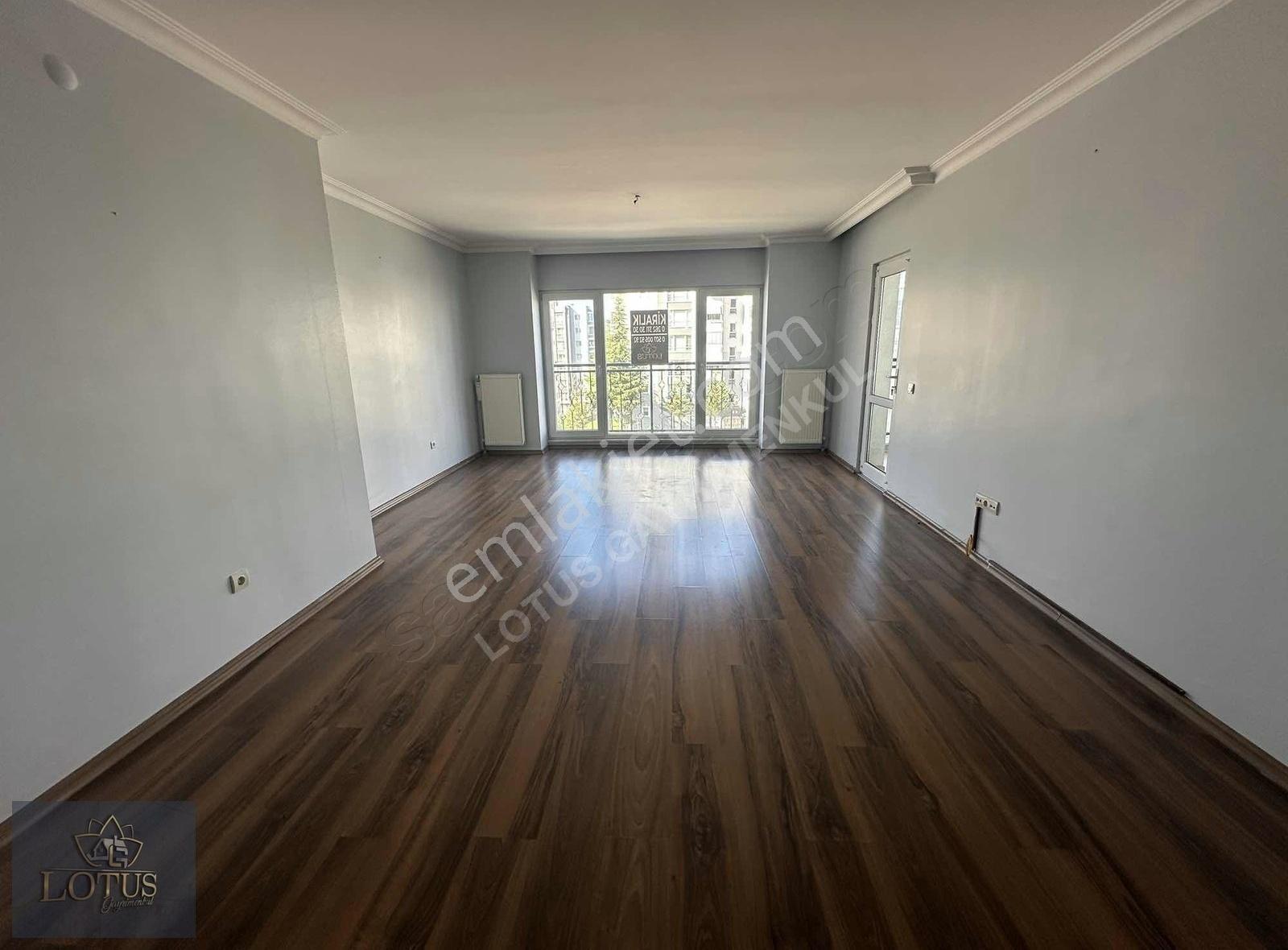 İzmit Üniversite Yolu Umutkent Sitesi 3+1 Arakat Ebeveyn Banyolu - Görsel 24