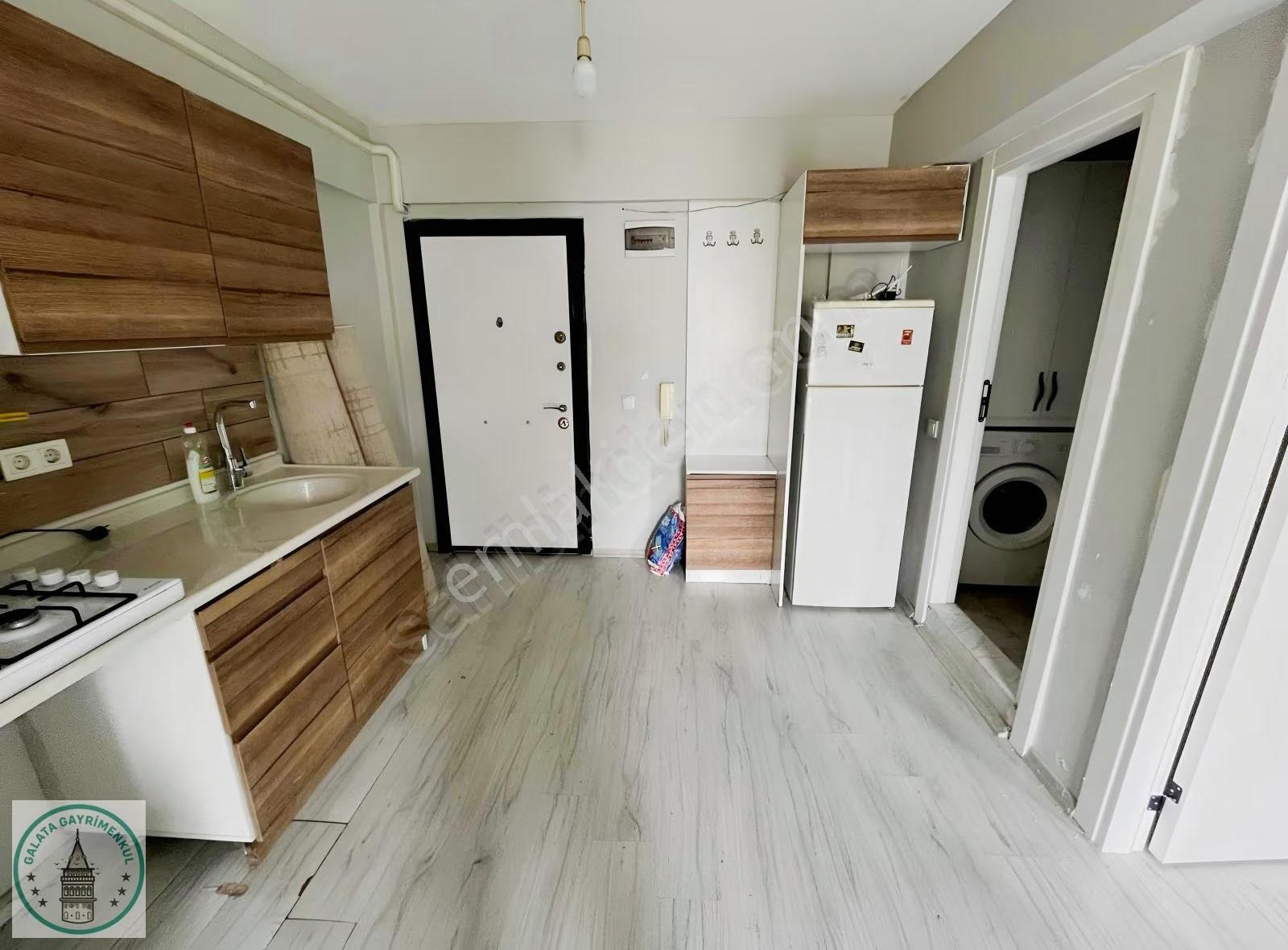 Galata'dan Yenikent Mah. Site İçinde 1+1 Eşyalı Satılık Daire - Görsel 24