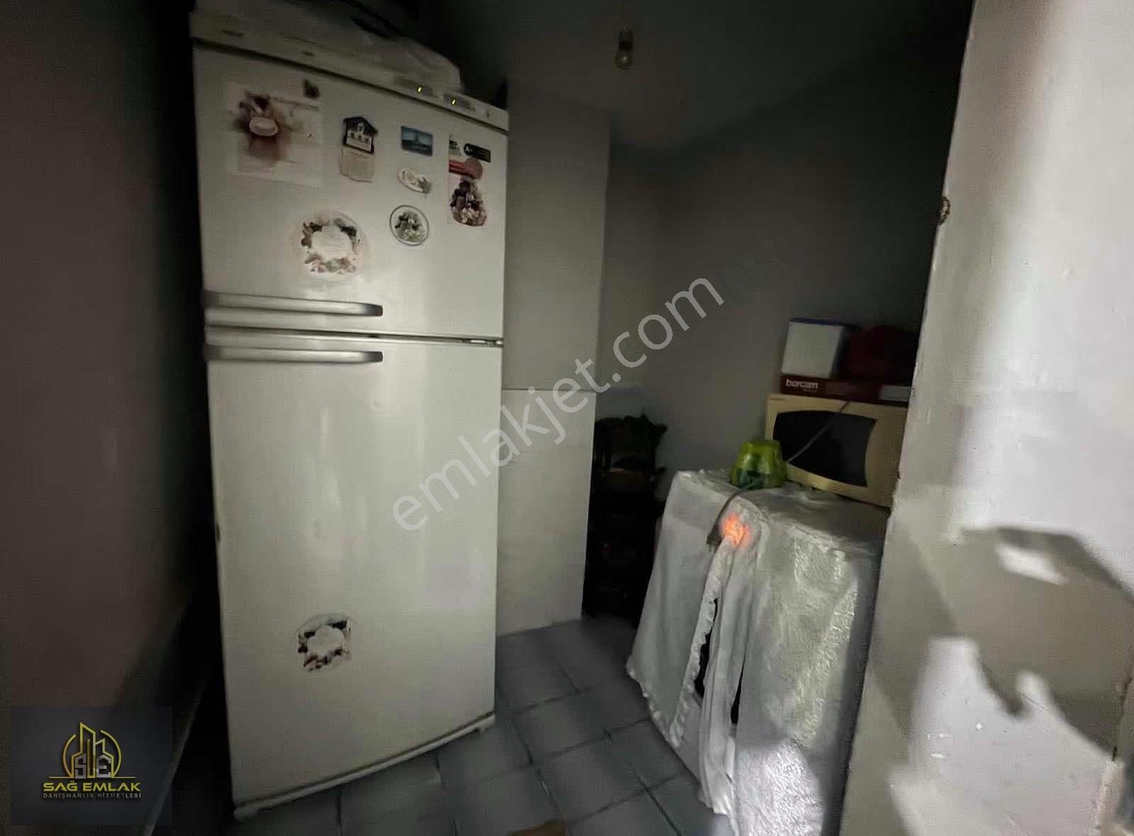 Merkezi Konumda 3+1 Satılık Daire İhtiyaçlara Yürüme Mesafesinde - Görsel 12
