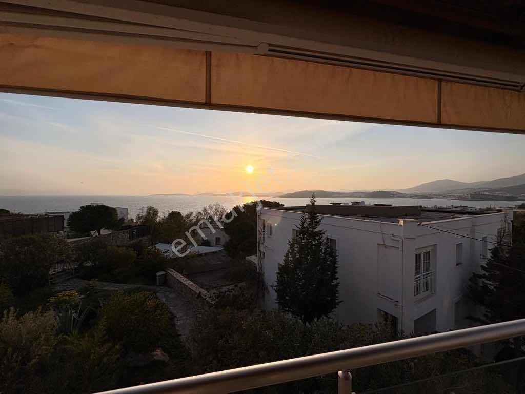 Bodrum Kumbahçede Denize 100 Metre Panoramik Manzaralı Daire - Görsel 20